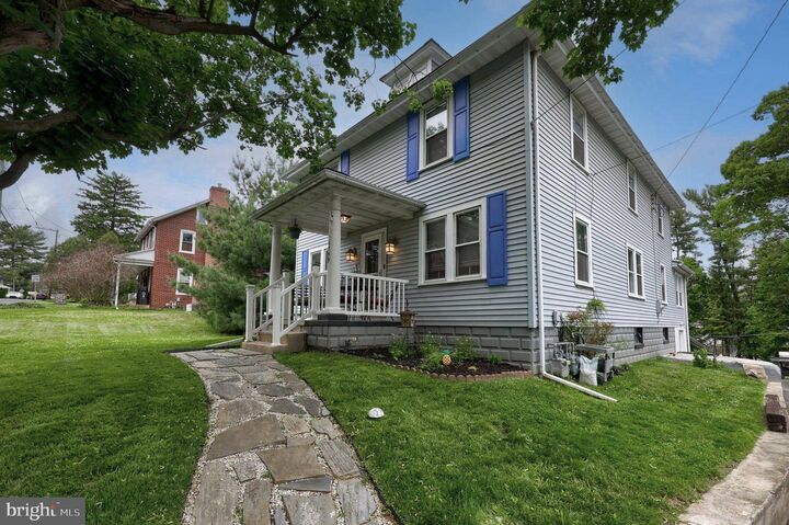 Property Photo:  1759 Eden Road  PA 17601 