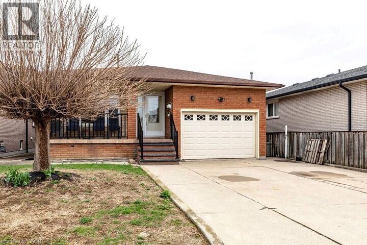 Property Photo: 42 Lasila Court ON L9C 7B6