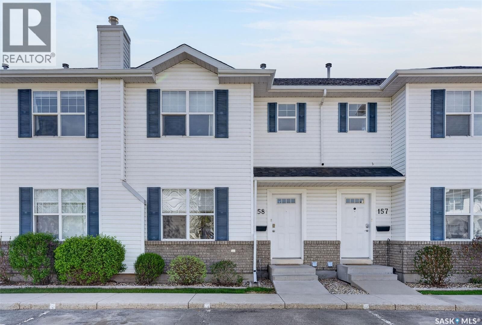 Property Photo:  158 203 Herold Terrace  SK S7V 1H8 