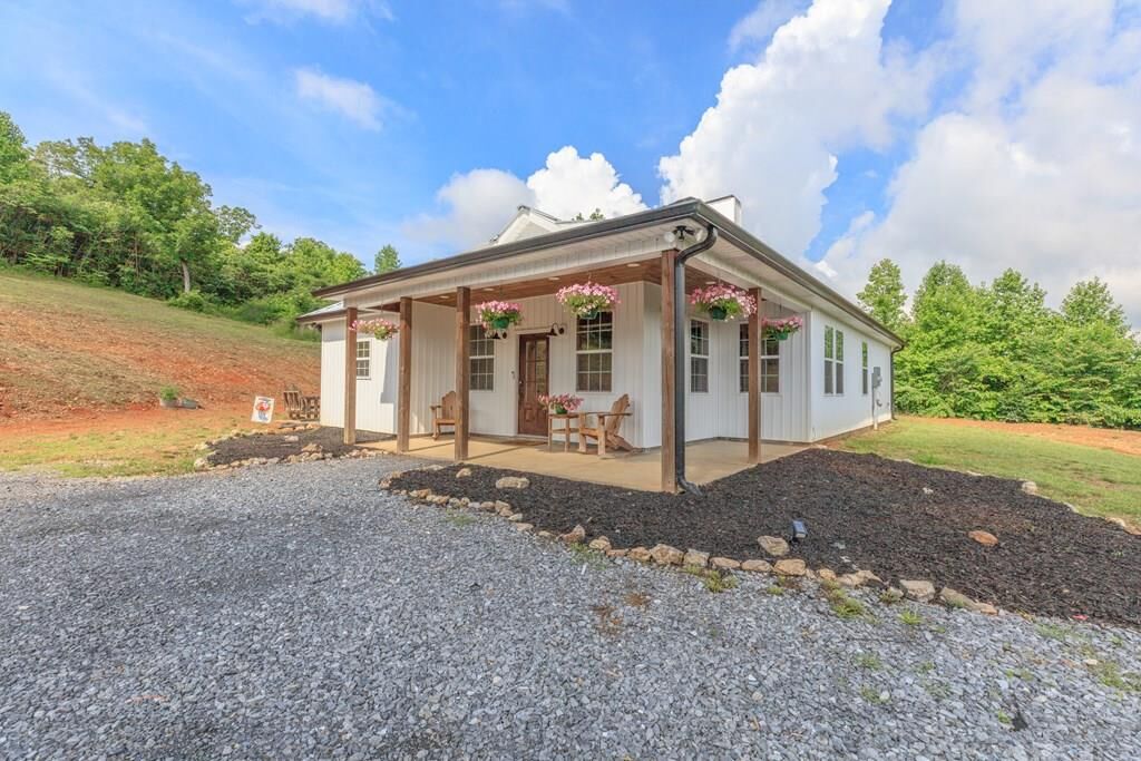 Property Photo:  1868 Emerson Road E  GA 30710 