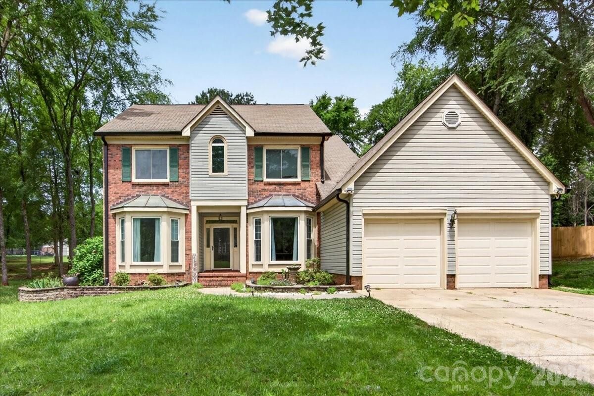 Property Photo:  1045 Fairway Ridge Road NW  NC 28027 