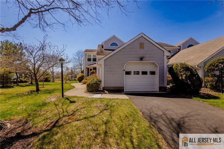 Property Photo:  12 Rothwell Drive C  NJ 08831 