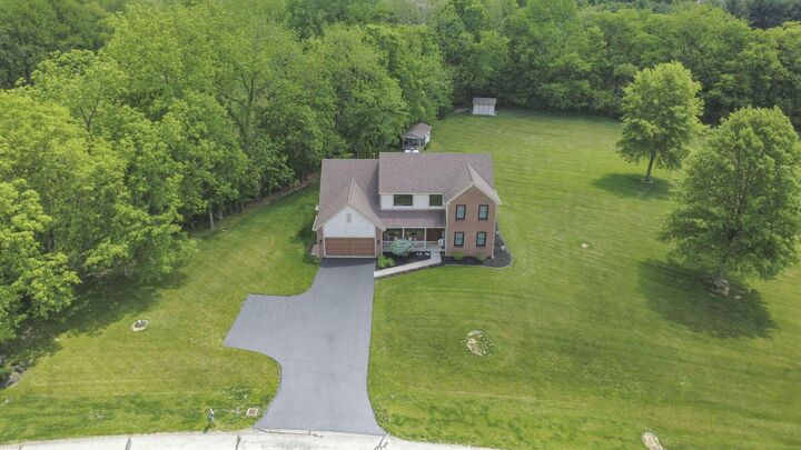 Property Photo: 300 Waters Drive OH 43025