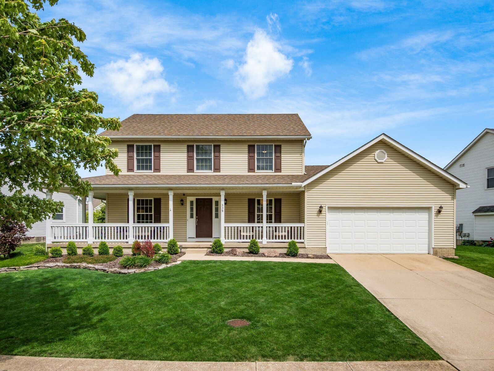 Property Photo:  538 Emmaus Road  OH 43040 