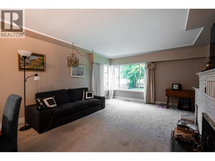 Property Photo:  2006 Hamilton Street  BC V3M 2P6 