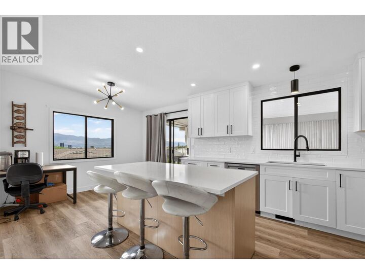 Property Photo: 1750 Sonora Drive BC V1Y 8K7