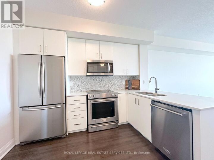 Property Photo:  2333 Taunton Road 407  ON L6H 0N5 