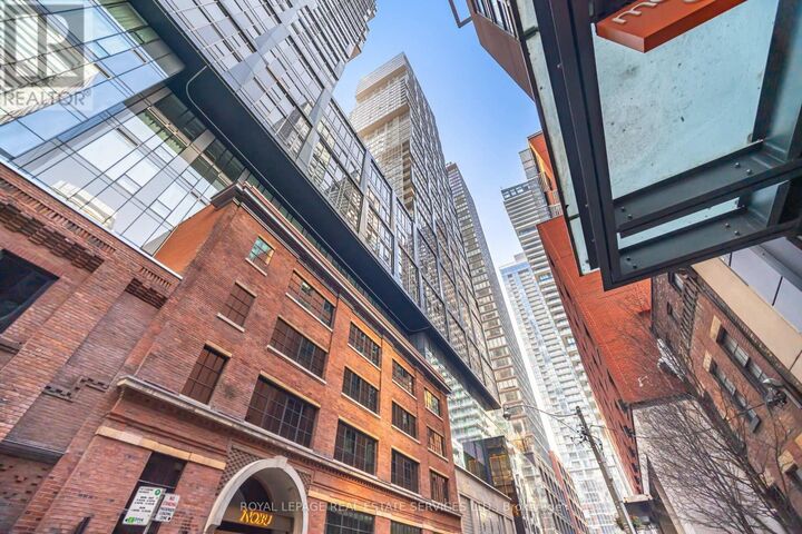 Property Photo:  35 Mercer Street 2316  ON M5V 1H2 
