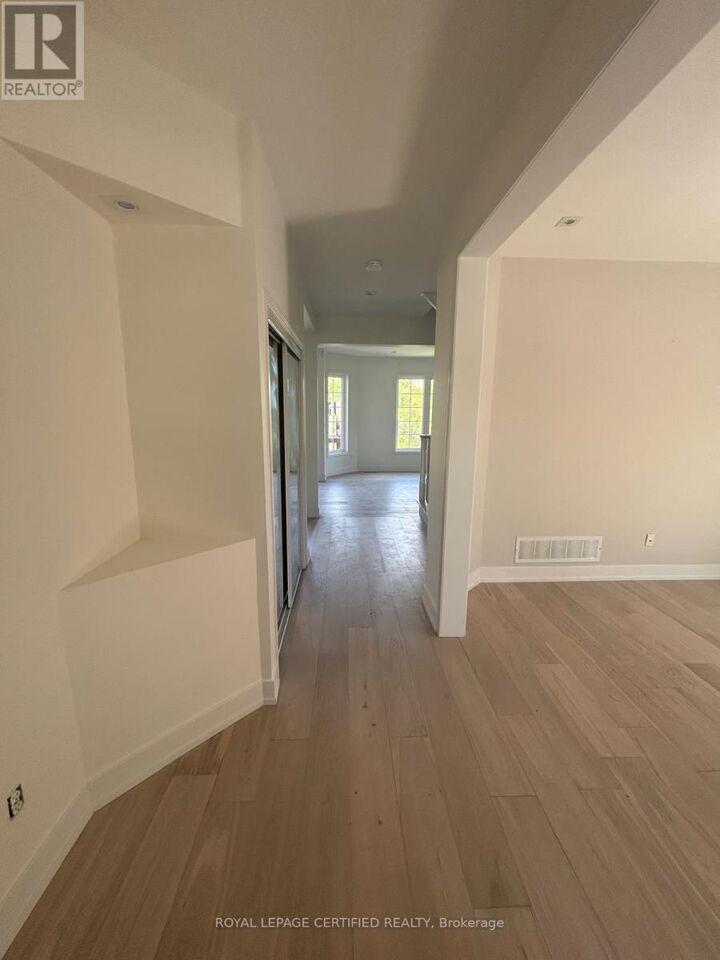 Property Photo: 5612 Thorn Lane ON L7L 6T5