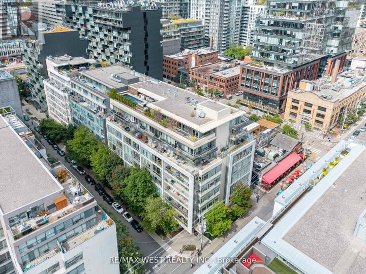 Property Photo:  66 Portland Street 212  ON M5V 2M6 
