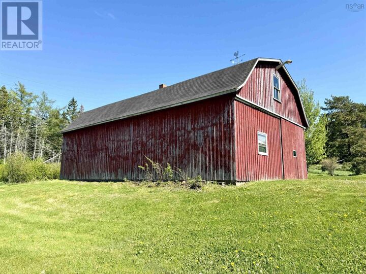 Property Photo:  897 6 Highway  NS B4H 3Y2 