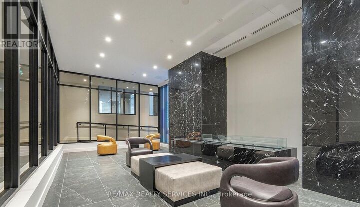 Property Photo:  308 Jarvis Street 2505  ON M5A 2P2 