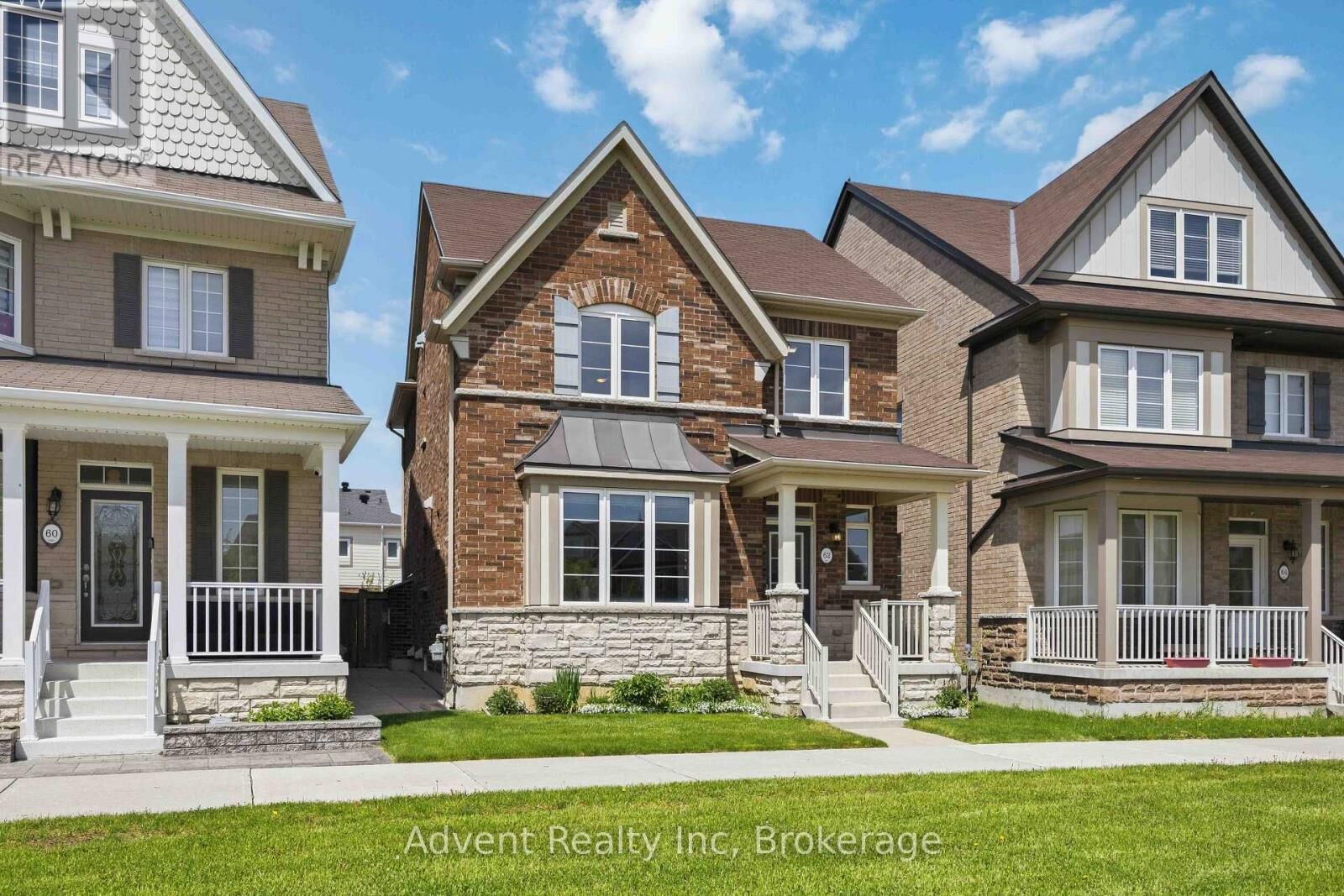 Property Photo:  62 Demott Avenue  ON L6B 0Z1 