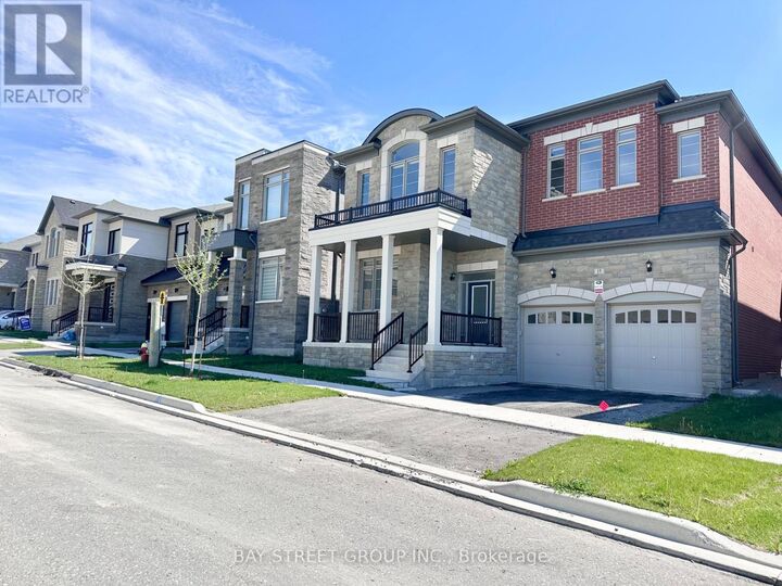 Property Photo: 15 Backhouse Drive ON L4E 1M8