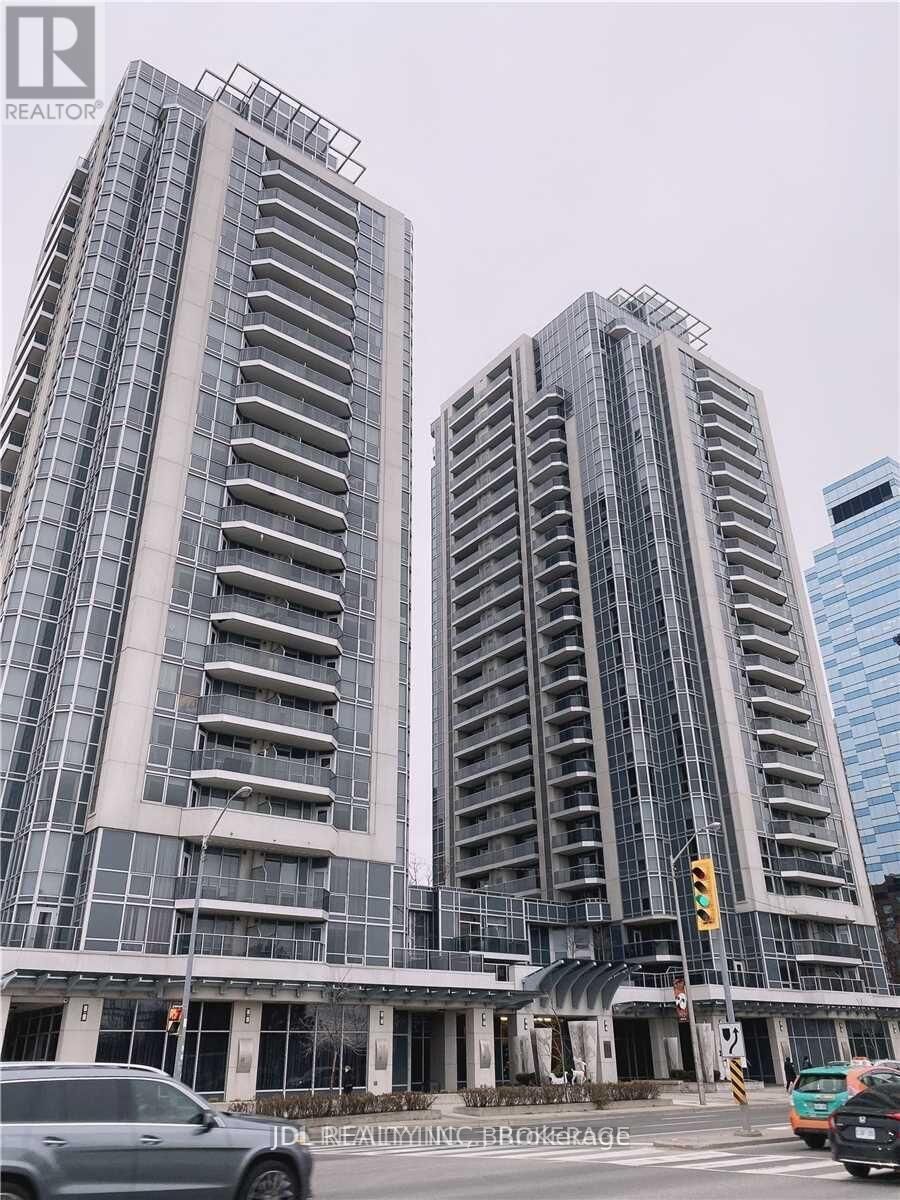 Property Photo: 5791 Yonge Street 803 ON M2M 0A8