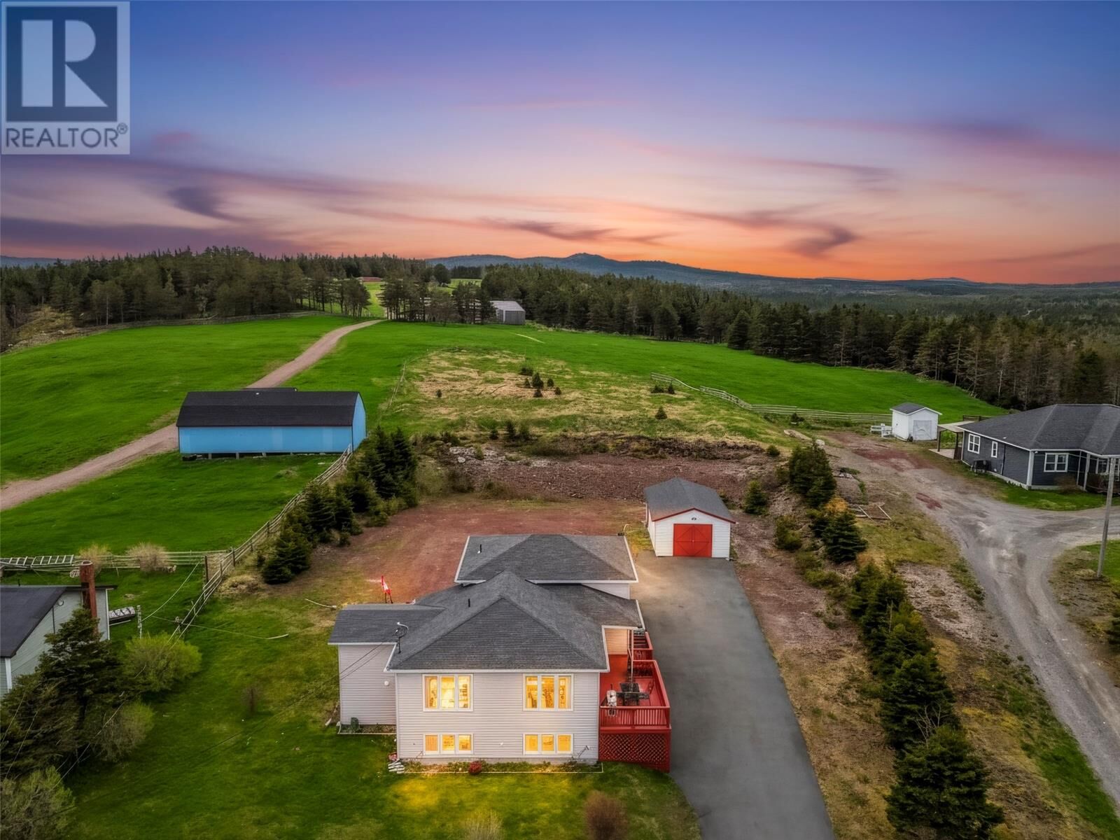 Property Photo:  15 Brantons Hill  NL A0B 2E0 