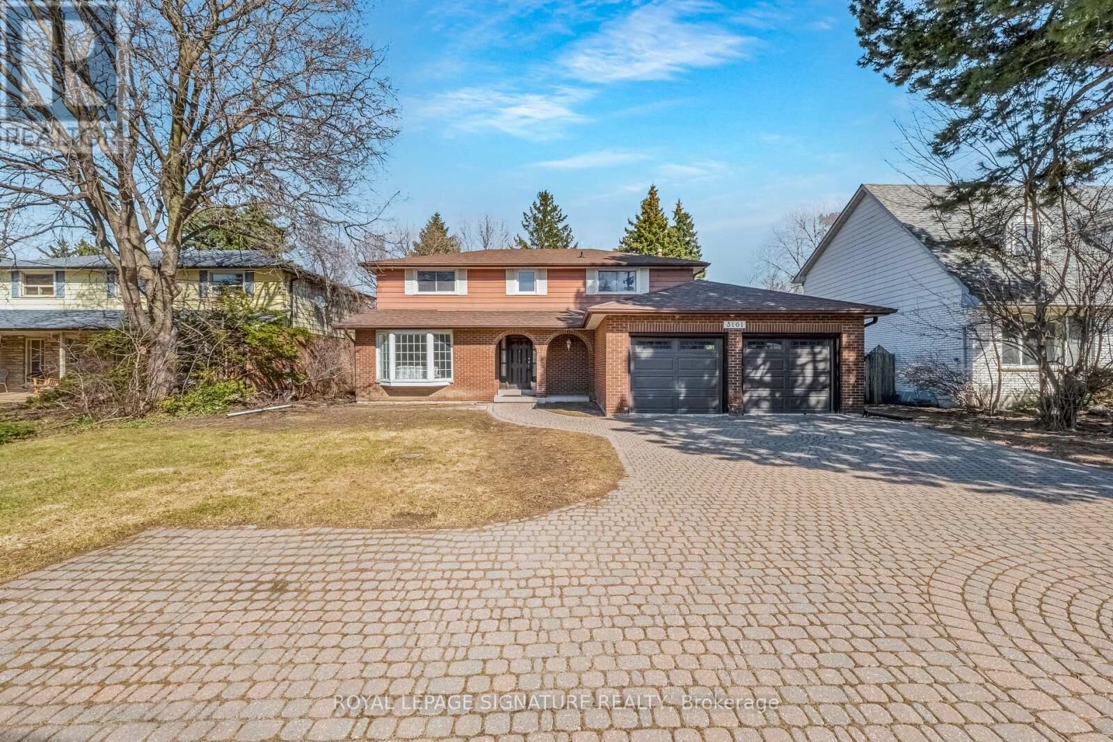 Property Photo: 3161 Bayview Avenue ON M2K 1G2
