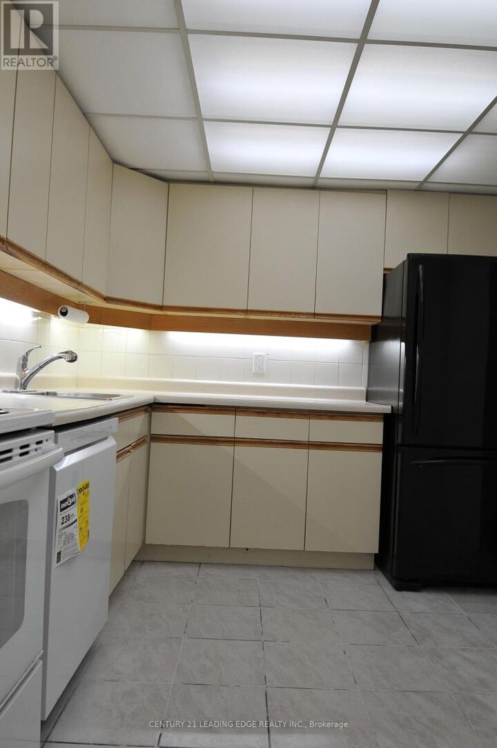 Property Photo: 1013 Pape Avenue A ON M4K 3V8
