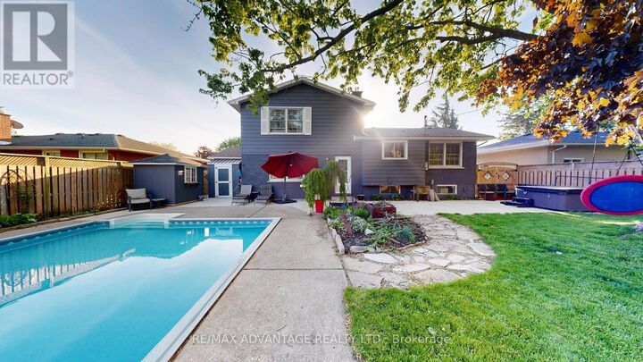 Property Photo:  107 Rutherford Avenue  ON N5H 2N7 