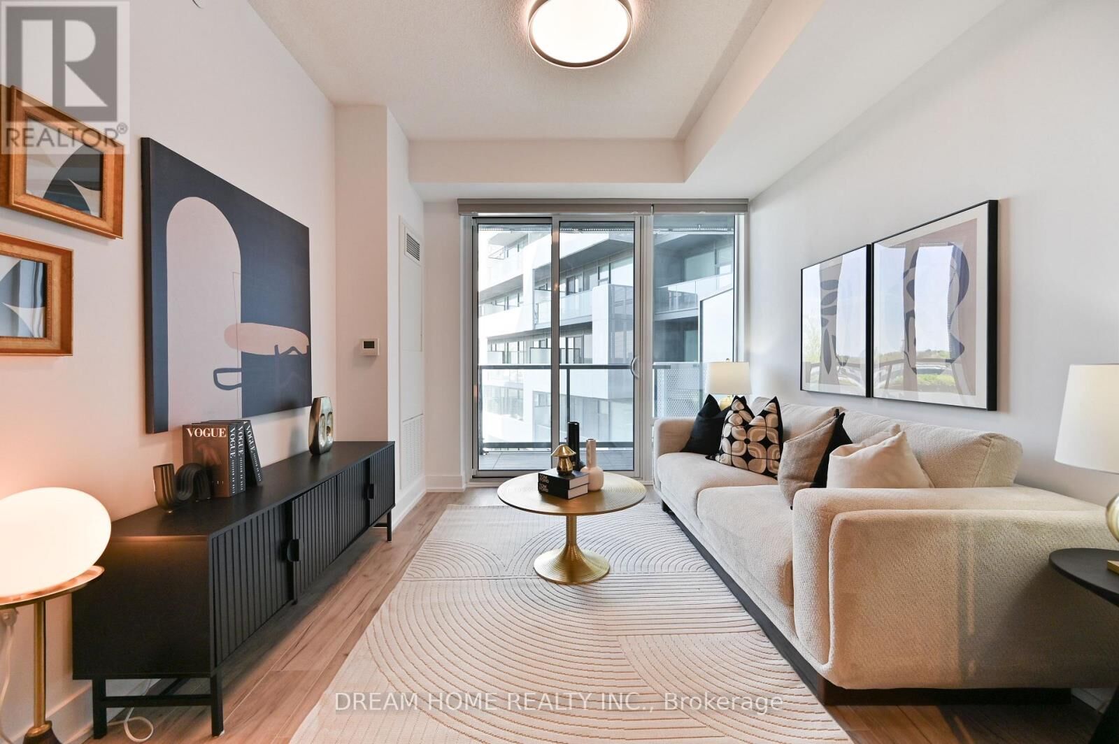 Property Photo:  25 Adra Grado Way 802  ON M2J 0H6 