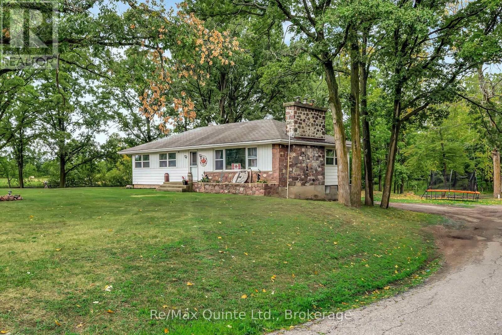 Property Photo:  14184 Highway 62  ON K0K 2K0 