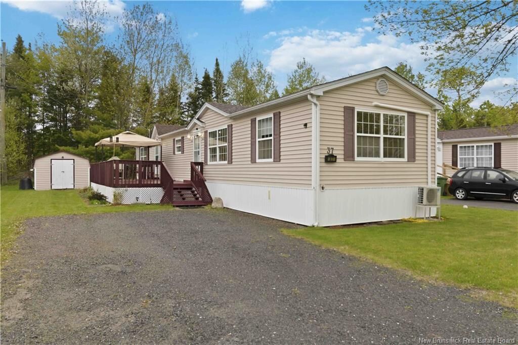 Property Photo:  37 Jacob Street  NB E3G 0E1 