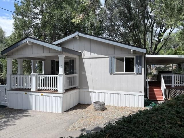 Property Photo: 50889 Road 426 Sp 17 CA 93644