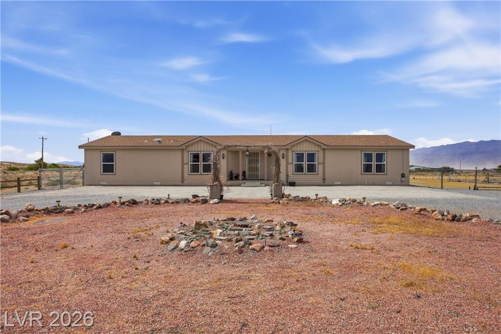 Property Photo: 2451 East Jayme Street NV 89048