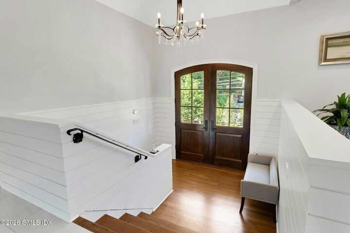Property Photo:  74 Glen Ridge Road  CT 06831 