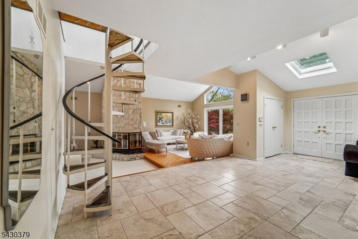 Property Photo: 8 Union Hill Rd NJ 07834