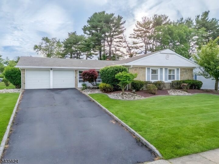 Property Photo: 117 Idolstone Ln NJ 07747