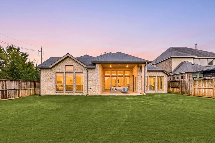 Property Photo:  3810 Teal Bay Lane  TX 77441 