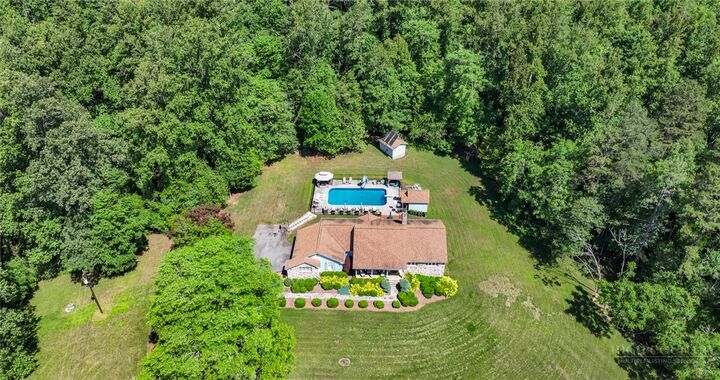 Property Photo:  1335-1 Shingle Gap Road  NC 28665 