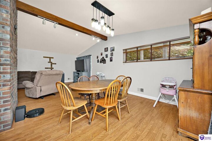Property Photo:  100 Bedford Court  KY 42749 