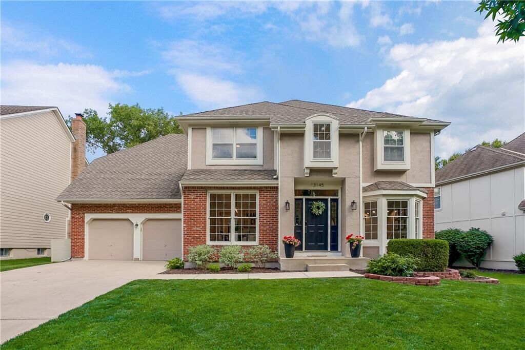 Property Photo:  13145 Birch Street  KS 66209 
