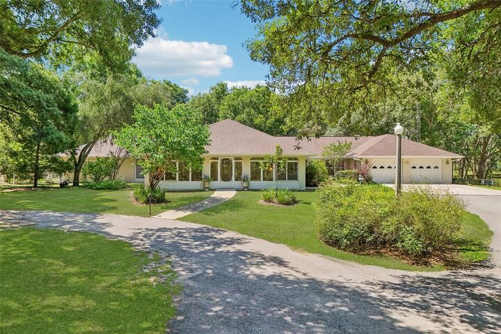 Property Photo:  4546 Griffin View Drive  FL 32159 