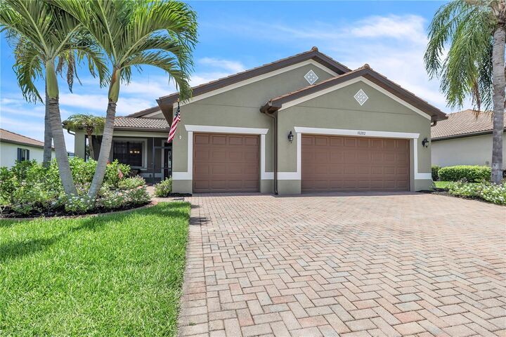 Property Photo:  10282 Templeton Lane  FL 33913 