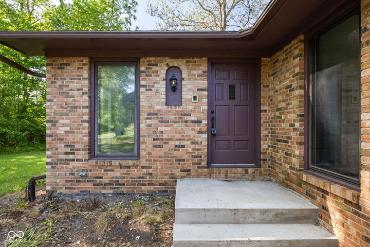 Property Photo:  1186 S 200 E  IN 46902 