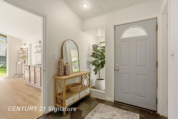 Property Photo:  43 Victory Court  MI 48602 