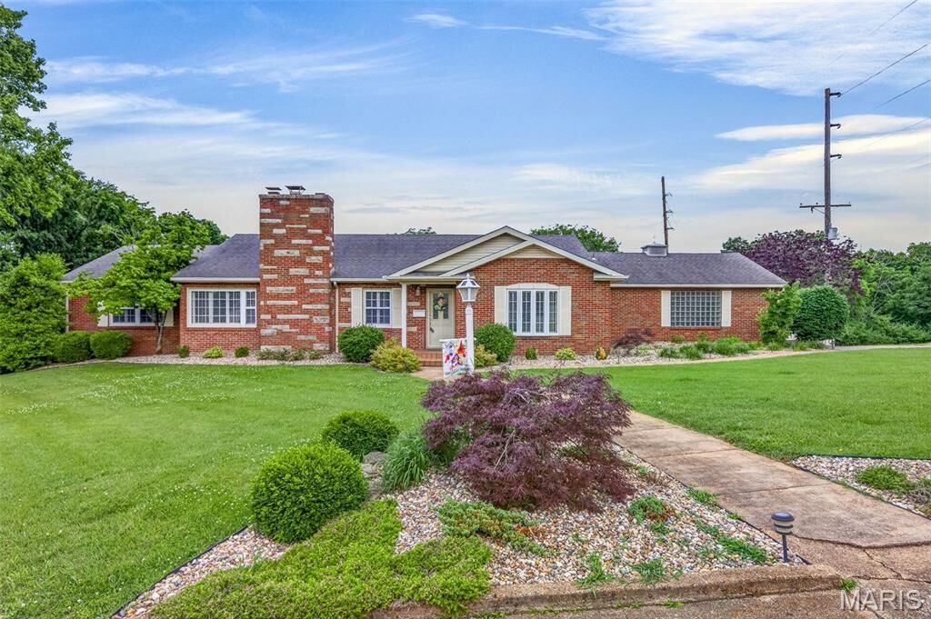 Property Photo:  619 W Main Street  MO 63601 