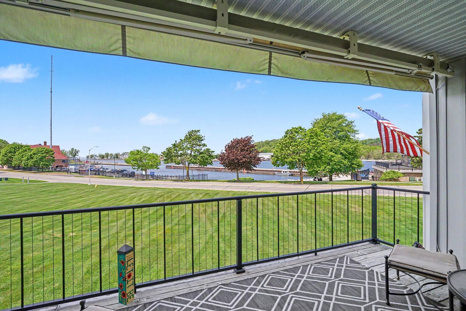 Property Photo:  415 Sandpiper Drive  MI 49417 
