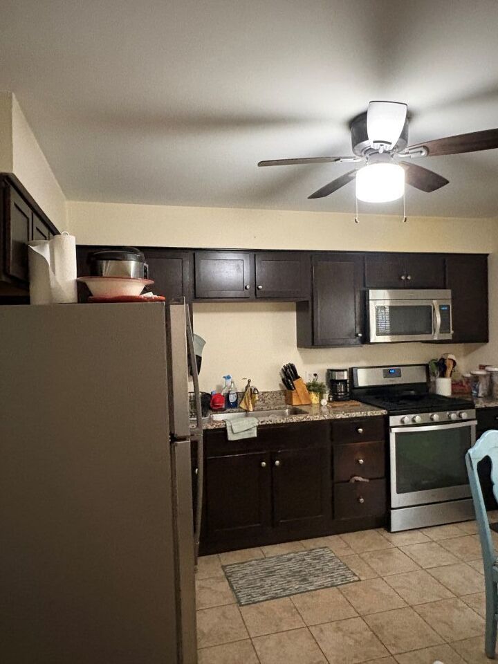 Property Photo:  1727 McDaniel Avenue A  IL 60201 