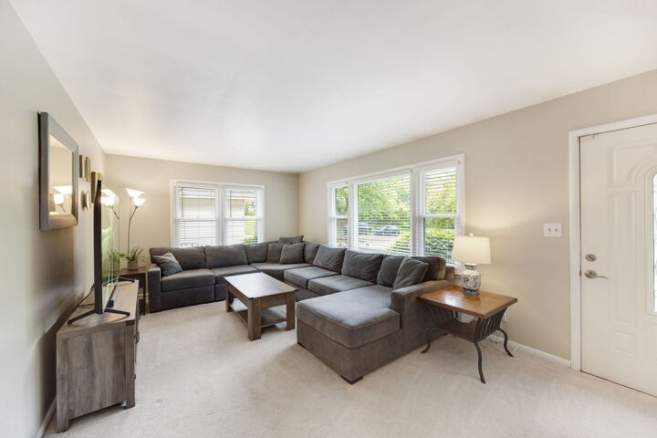 Property Photo:  4N285 Lafox Road  IL 60175 