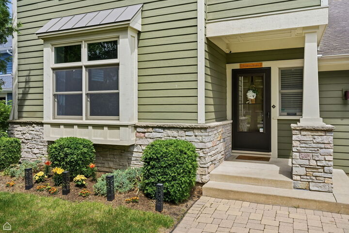 Property Photo:  21292 W Starry Lane  IL 60047 