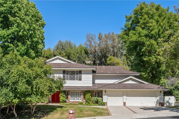 Property Photo:  18268 Lake Encino Drive  CA 91316 