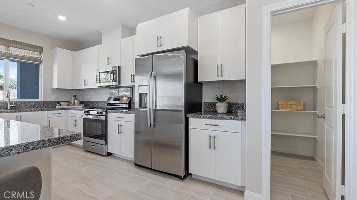 Property Photo:  15449 Avenida De Soledad  CA 92240 