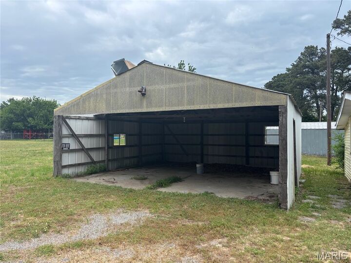Property Photo:  22465 US Highway 61  MO 63771 