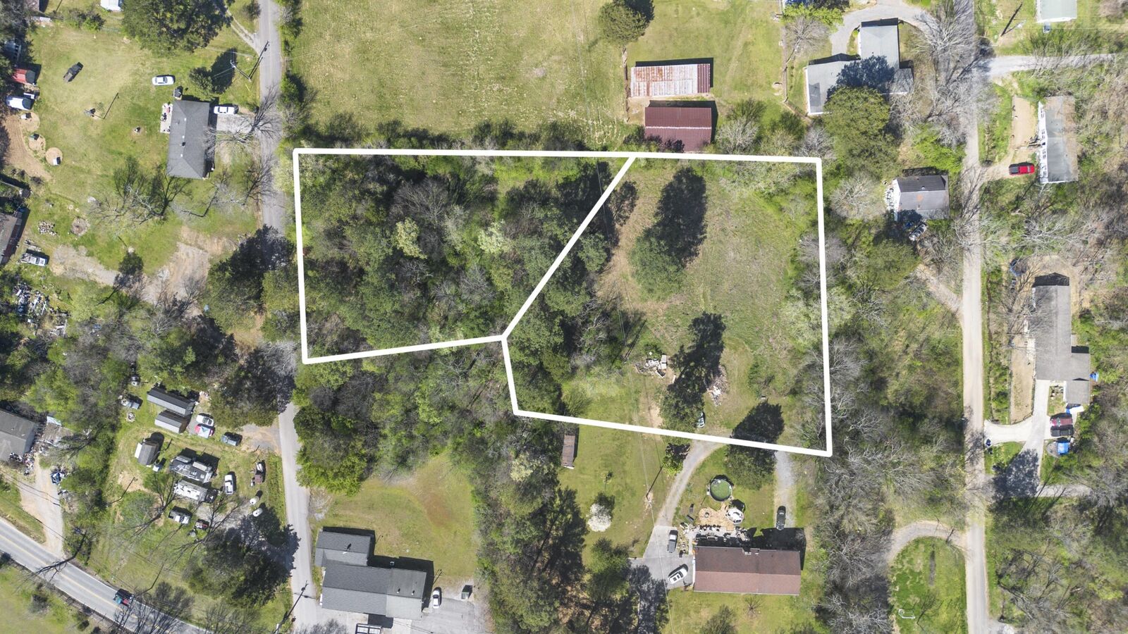 Property Photo:  129 Hannah Road NW  TN 37311 