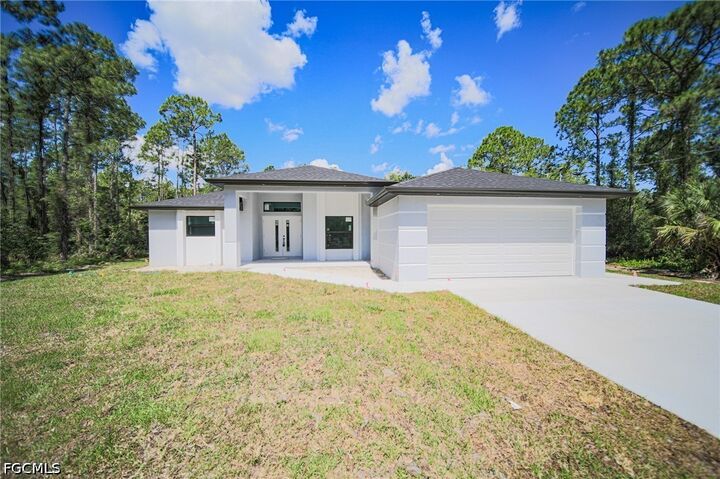 Property Photo:  1621 Eighth Avenue  FL 33972 