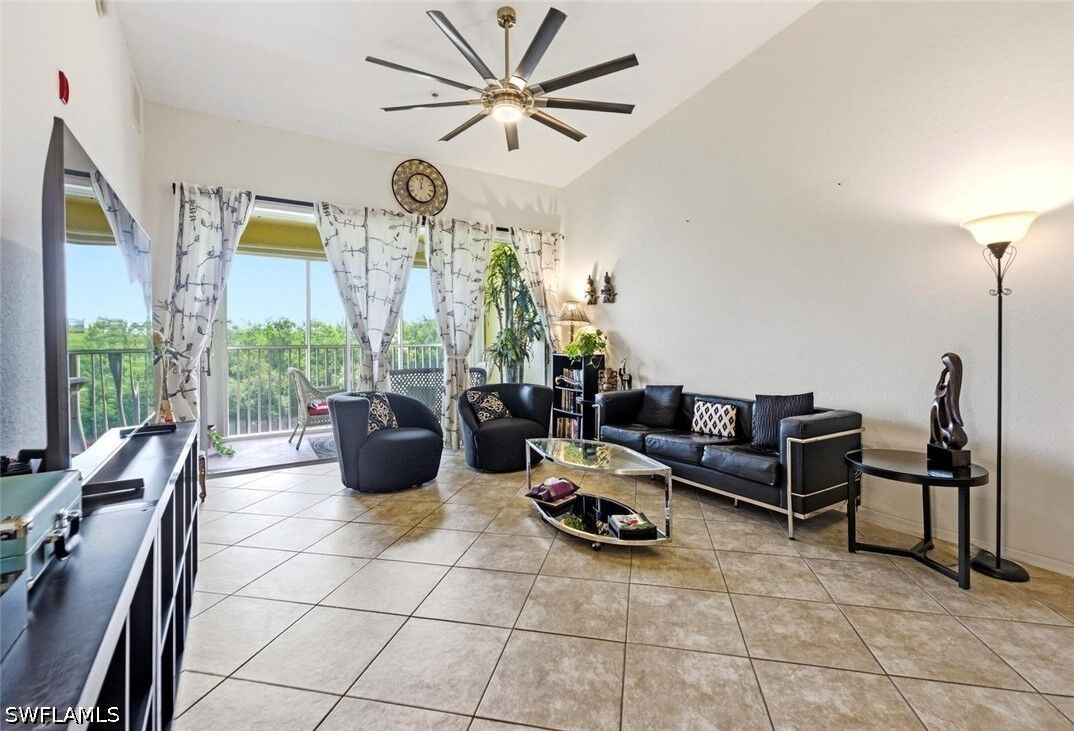 Property Photo:  6828 Sterling Greens Place 4405  FL 34104 